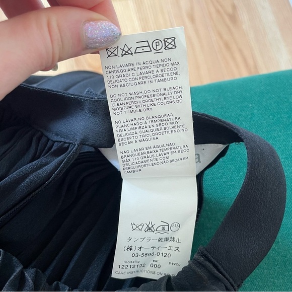 MaxMara Pleated Sleeveless High Neck Halter Polyester A-Line Dress EUC Size 4 - Picture 6 of 8